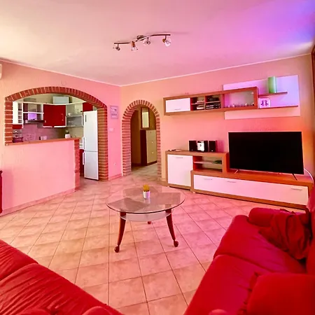 Apartment Valbandon *